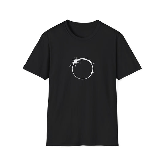 Black Heptapod unisex T-shirt with circular alien language graphic inspired by Arrival, front view — Schwarzes Heptapod-Unisex-T-Shirt mit kreisförmiger Alienschrift, inspiriert von Arrival, Vorderansicht