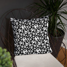 Load image into Gallery viewer, Skulls cushion
