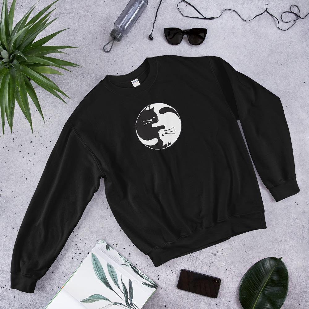 Unisex Yin Yang Sweatshirt - ParanoicBCN